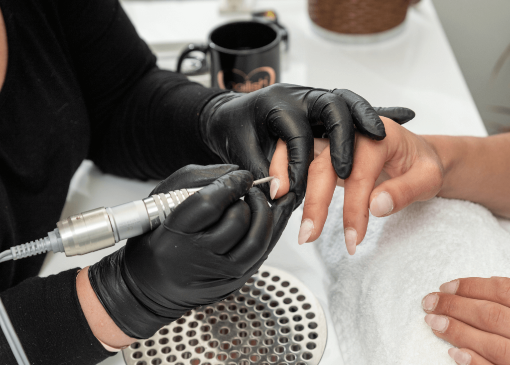 Level Up Your Life: The Hottest Nail Classes Taking Los Angeles by Storm 1 What Will I Learn in Professional Nail Classes?