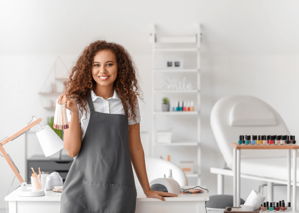 Level Up Your Life: The Hottest Nail Classes Taking Los Angeles by Storm 2 How Long Does it Take to Become a Licensed Nail Technician in California?