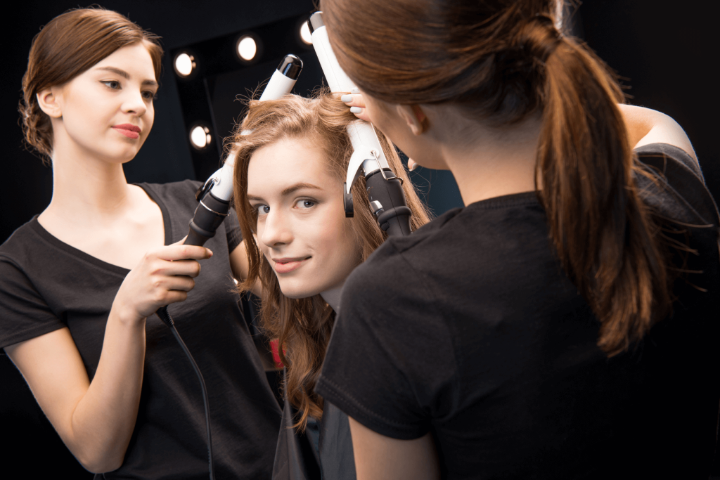 What Makes Elite's Cosmetology Evening Classes Different?